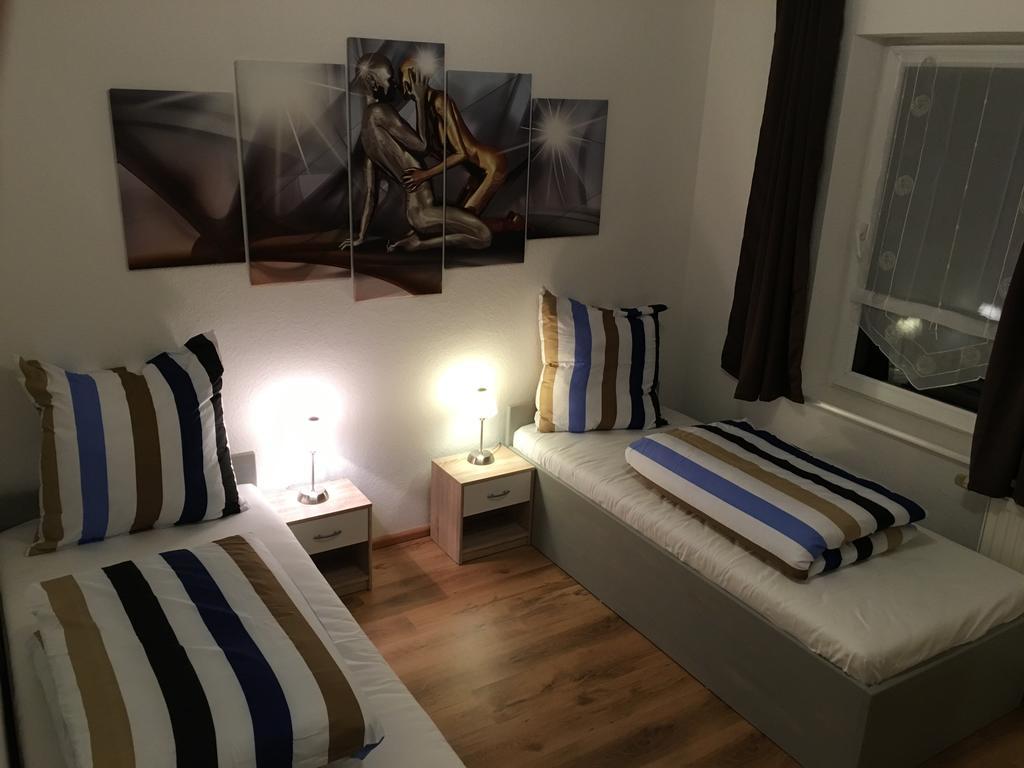 Gästehaus Buonanotte BRE Zimmer foto