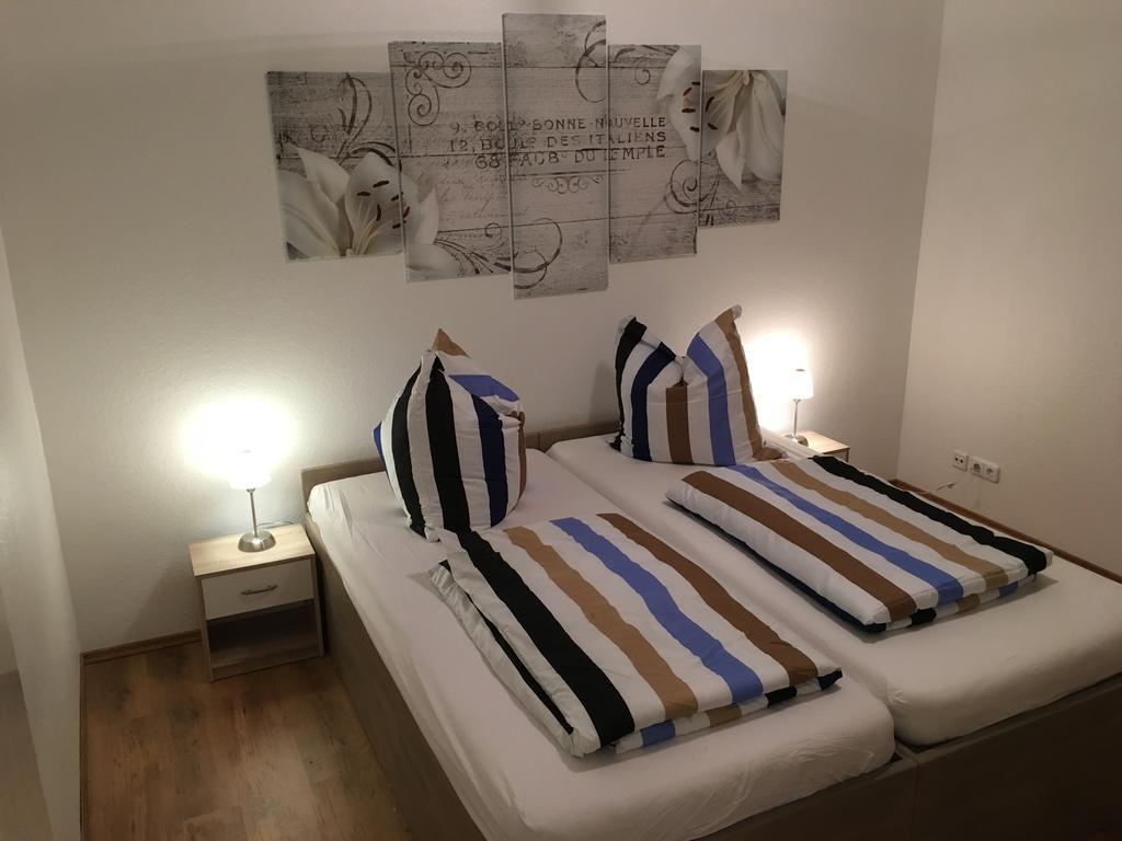 Gästehaus Buonanotte BRE Zimmer foto